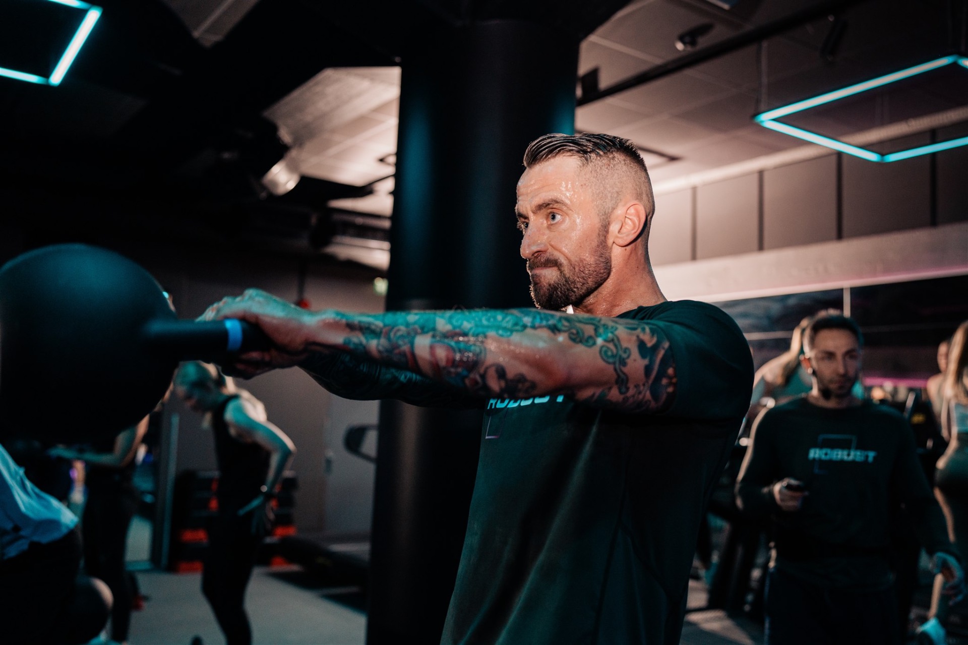 Robust HIIT & Barre 4